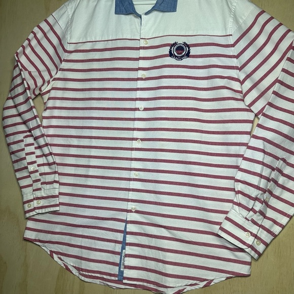 U.S. Polo Assn. Men's Vintage Look Rare White and Red Striped Button Down Shirt - Picture 2 of 14